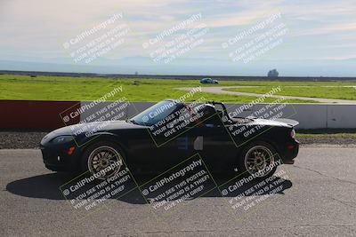 media/Jan-10-2026-Turn8 Trackdays (Sat) [[448b66da83]]/Around the Pits/